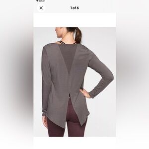 Grey Athleta Essence Semi Fit long sleeve XSMALL